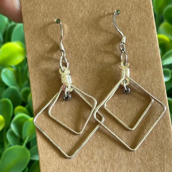 BOGO FREE VTG SILVER SQUARE DANGLE EARRINGS - Picture 4 of 4